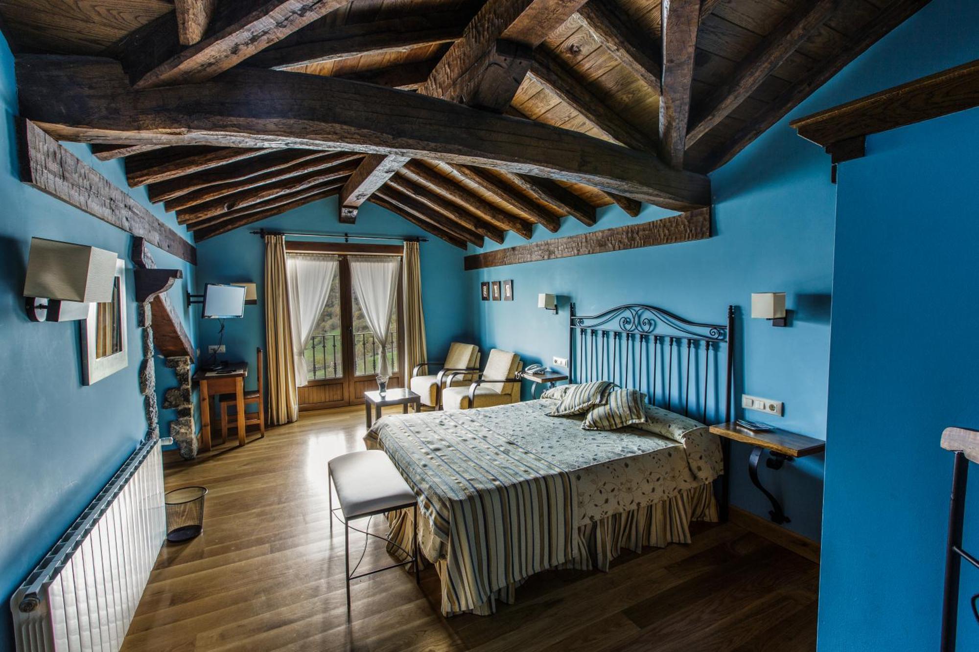 La Posada De Cucayo Dobres Buitenkant foto