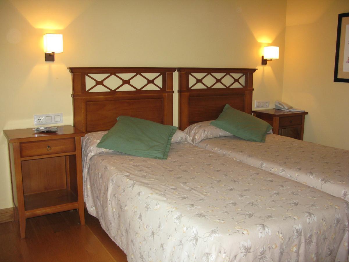 La Posada De Cucayo Dobres Buitenkant foto